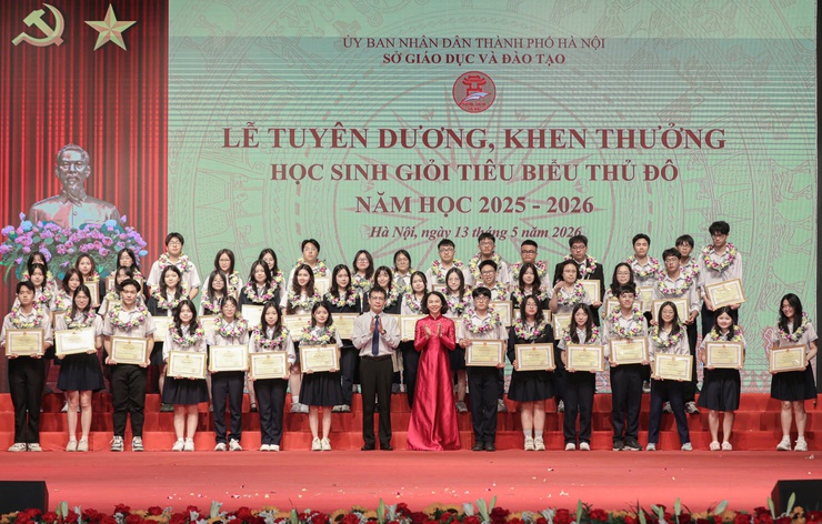 Bí thư Thành ủy Hà Nội Trần Đức Thắng: Đầu tư cho giáo dục là đầu tư cho tương lai Thủ đô- Ảnh 8.