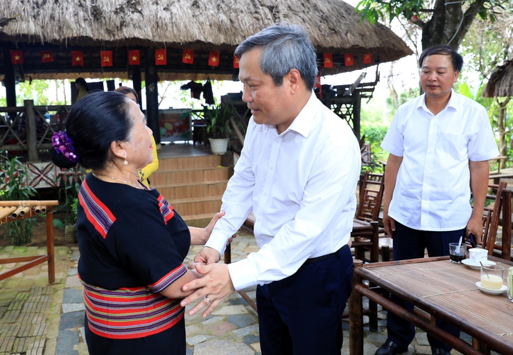 Tiếp nhận Làng Văn hóa - Du lịch các dân tộc Việt Nam sẽ mở “cú hích” chiến lược cho trục phát triển phía Tây Thủ đô- Ảnh 3.