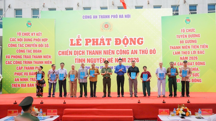 Tuyên dương 80 gương thanh niên Công an Thủ đô tiên tiến làm theo lời Bác năm 2026- Ảnh 7.