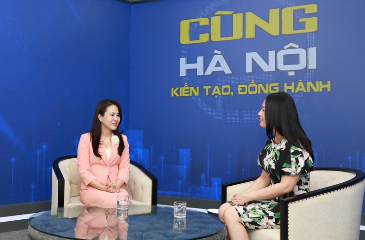 Mô hình "Nhà hội họp số" phường Lĩnh Nam: Đưa chuyển đổi số đến gần dân, vì dân- Ảnh 1.