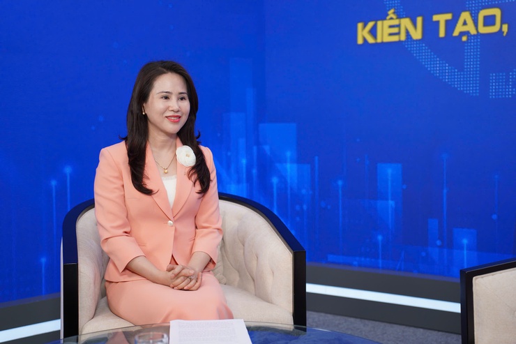 Mô hình "Nhà hội họp số" phường Lĩnh Nam: Đưa chuyển đổi số đến gần dân, vì dân- Ảnh 3.