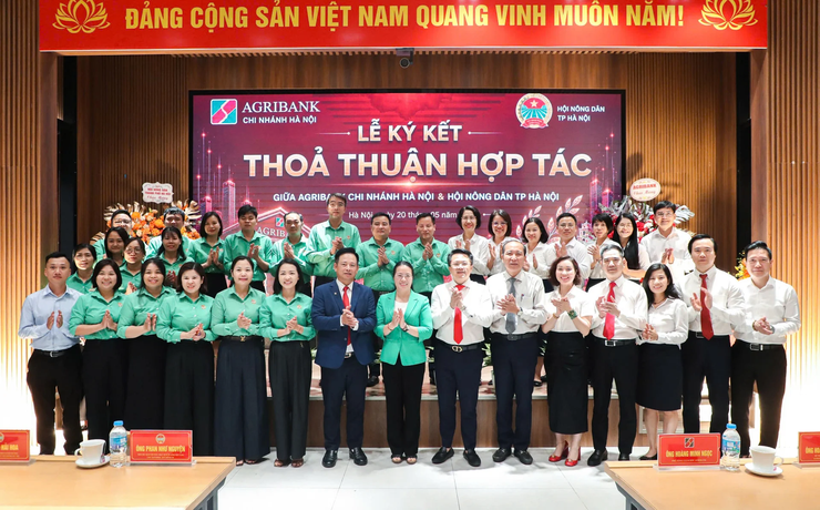Hội Nông dân thành phố Hà Nội và Agribank ký kết hợp tác thúc đẩy chuyển đổi số, tài chính toàn diện- Ảnh 3.