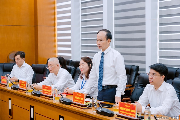 Liên hiệp các tổ chức hữu nghị thành phố Hà Nội phối hợp Đảng ủy phường Việt Hưng thúc đẩy đối ngoại nhân dân- Ảnh 3.