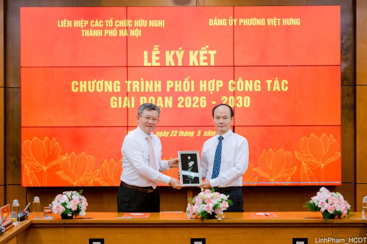 Liên hiệp các tổ chức hữu nghị thành phố Hà Nội phối hợp Đảng ủy phường Việt Hưng thúc đẩy đối ngoại nhân dân- Ảnh 7.