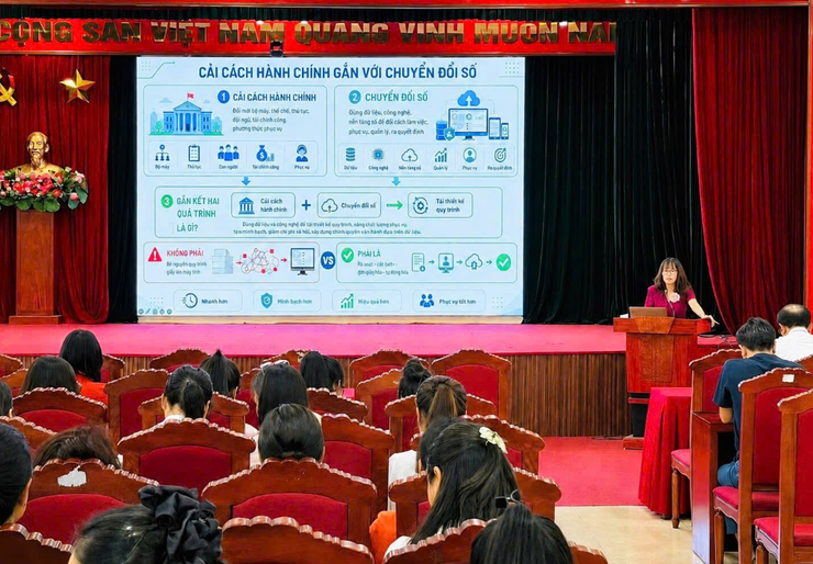 Xã Vĩnh Thanh: Đẩy mạnh cải cách hành chính gắn với chuyển đổi số thực chất, toàn diện- Ảnh 2.