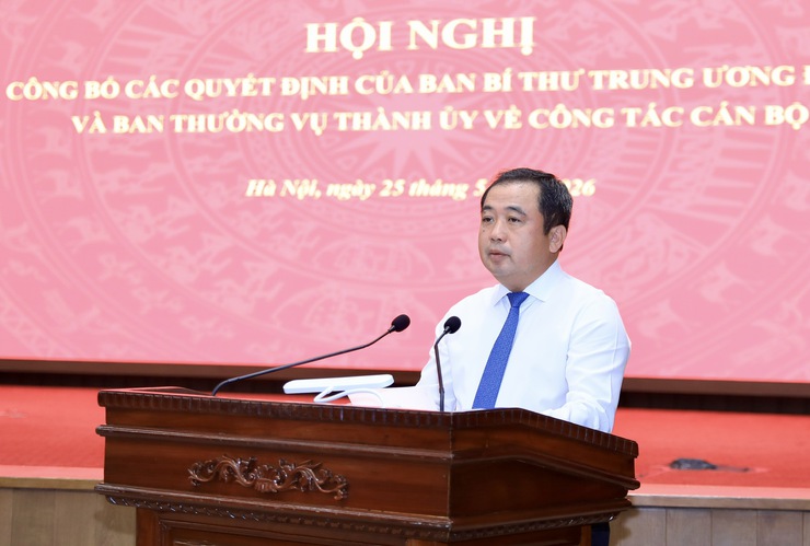 Công bố các quyết định của Ban Bí thư Trung ương Đảng và Ban Thường vụ Thành ủy Hà Nội về công tác cán bộ- Ảnh 3.