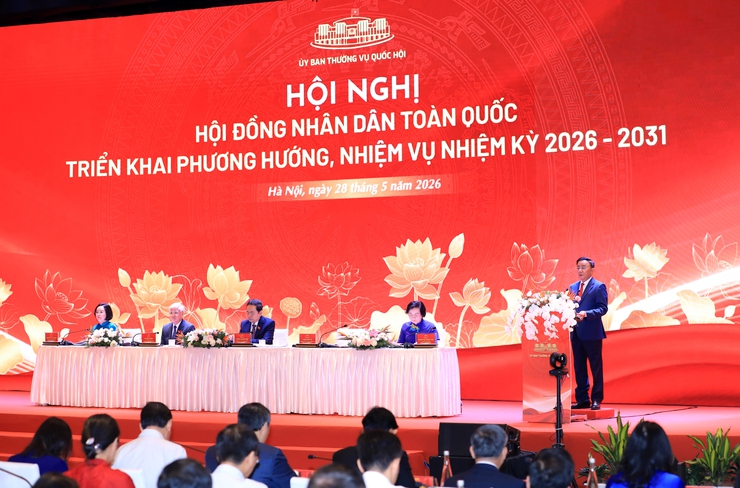 Xây dựng đội ngũ đại biểu HĐND tiêu biểu về bản lĩnh chính trị, phẩm chất đạo đức, năng lực thực tiễn và tinh thần trách nhiệm- Ảnh 2.