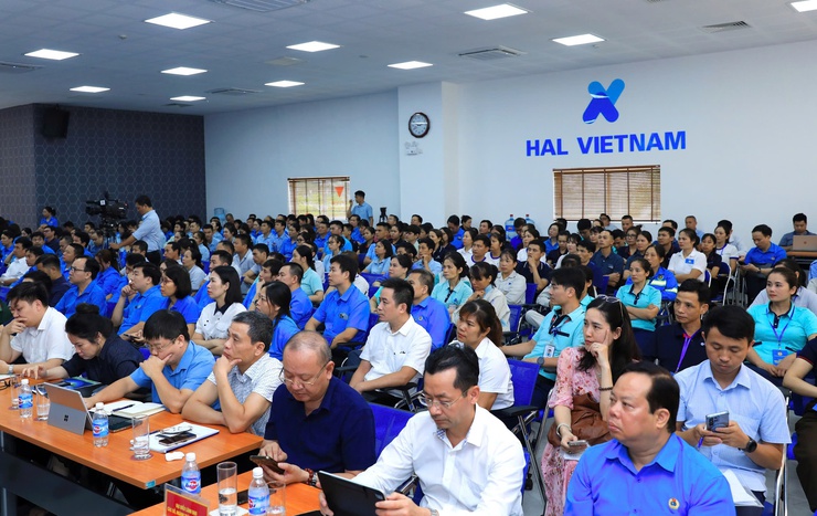 Tăng an sinh, phát triển nhà ở, đào tạo kỹ năng số cho công nhân lao động Thủ đô- Ảnh 8.
