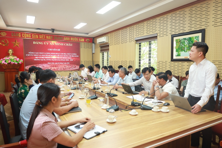 Xã Minh Châu triển khai đánh giá cán bộ theo OKR/KPI- Ảnh 2.