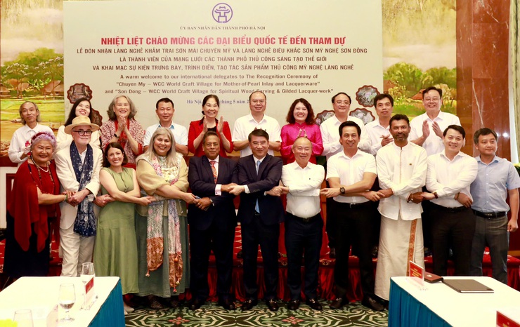 Hà Nội đón đoàn đại biểu quốc tế dự lễ vinh danh hai làng nghề thủ công sáng tạo thế giới- Ảnh 4.
