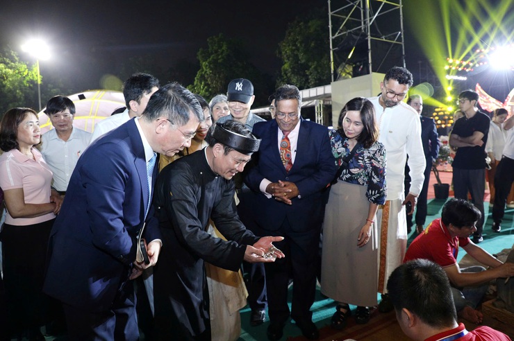 Làng nghề Sơn Đồng và Chuyên Mỹ gia nhập Mạng lưới các thành phố thủ công sáng tạo thế giới- Ảnh 8.