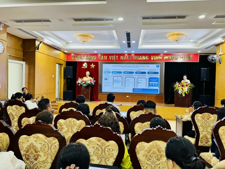 Phường Hai Bà Trưng: Quyết tâm triển khai không gian làm việc số - HanoiWork nhằm xây dựng chính quyền số và nâng cao hiệu quả quản lý nhà nước.- Ảnh 5.
