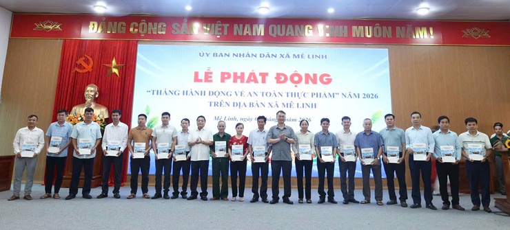 Mê Linh tập trung tháo gỡ “điểm nghẽn” trong công tác an toàn thực phẩm gắn với nâng cao hiệu lực quản lý nhà nước- Ảnh 3.