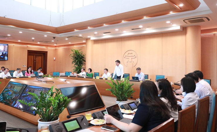 Nhiều ý kiến đóng góp về phát triển kinh tế đêm, đảm bảo cân đối nguồn lực phát triển- Ảnh 4.