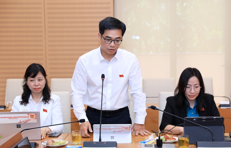 Nhiều góp ý hoàn thiện các nghị quyết triển khai Luật Thủ đô trong lĩnh vực khoa học công nghệ, môi trường, đô thị và pháp chế- Ảnh 3.