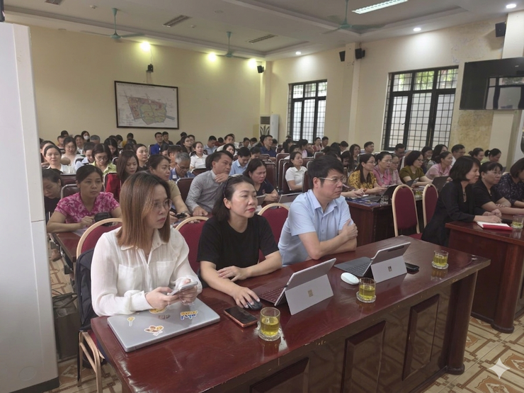 Phường Tây Mỗ tập huấn ứng dụng đánh giá cán bộ qua hệ thống OKR/KPI trên HanoiWork- Ảnh 1.