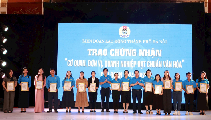 Hà Nội tổng kết Tháng Công nhân, đẩy mạnh tuyên truyền Luật Thủ đô 2026- Ảnh 1.