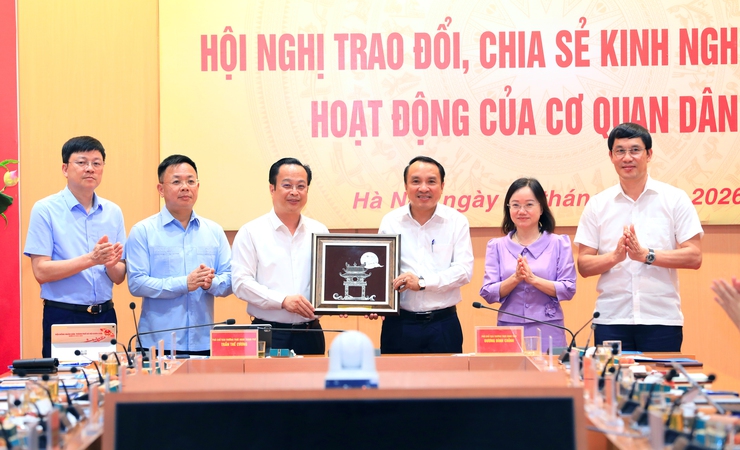 HĐND thành phố Hà Nội và HĐND tỉnh Nghệ An chia sẻ kinh nghiệm trong hoạt động của cơ quan dân cử- Ảnh 8.
