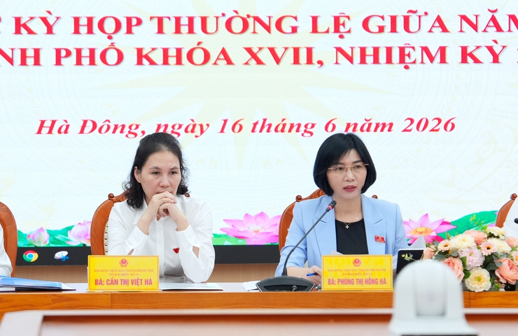 Chủ tịch HĐND Thành phố Phùng Thị Hồng Hà tiếp xúc cử tri trước kỳ họp thường lệ HĐND Thành phố- Ảnh 4.