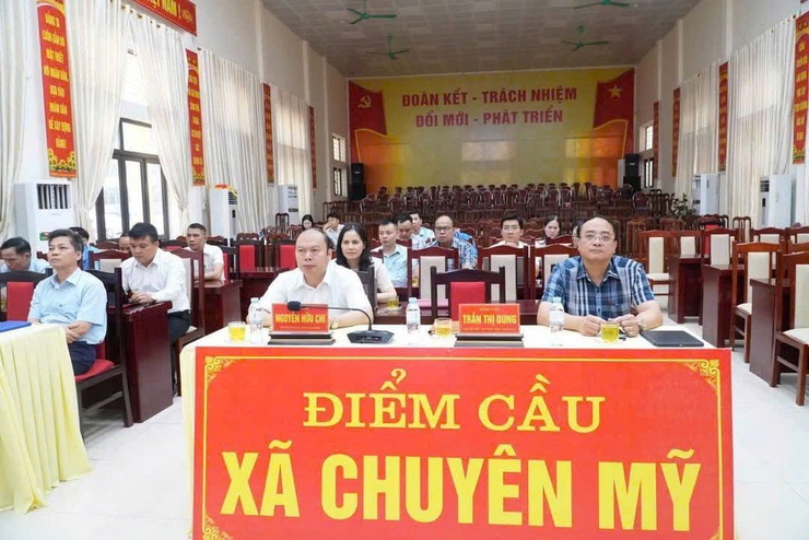 Đại biểu HĐND thành phố Hà Nội tiếp xúc cử tri tại đơn vị bầu cử số 19- Ảnh 2.