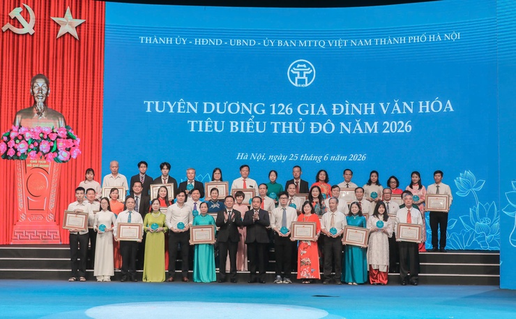 Tuyên dương 126 gia đình văn hóa tiêu biểu Thủ đô năm 2026- Ảnh 4.