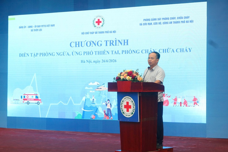 Hội Chữ thập đỏ Hà Nội tăng cường diễn tập phòng cháy chữa cháy, cứu nạn cứu hộ tại trường học- Ảnh 1.