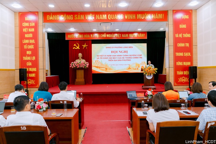 Long Biên sơ kết 01 năm vận hành chính quyền địa phương hai cấp, khẳng định hiệu quả mô hình mới- Ảnh 5.