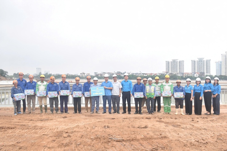 Công đoàn Thủ đô tiếp sức công nhân trên công trình trọng điểm- Ảnh 3.