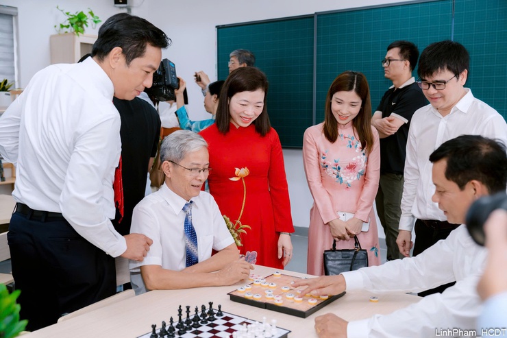 Hà Nội: Khai trương Cơ sở chăm sóc sức khỏe ban ngày cho người cao tuổi phường Long Biên- Ảnh 9.