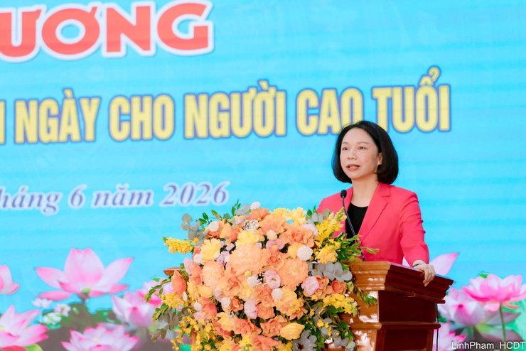 Hà Nội: Khai trương Cơ sở chăm sóc sức khỏe ban ngày cho người cao tuổi phường Long Biên- Ảnh 6.