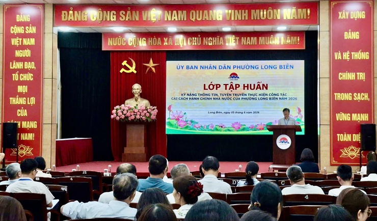 Phường Long Biên tổ chức hội nghị tập huấn kỹ năng thông tin, tuyên truyền về Cải cách hành chính nhà nước năm 2026- Ảnh 1.