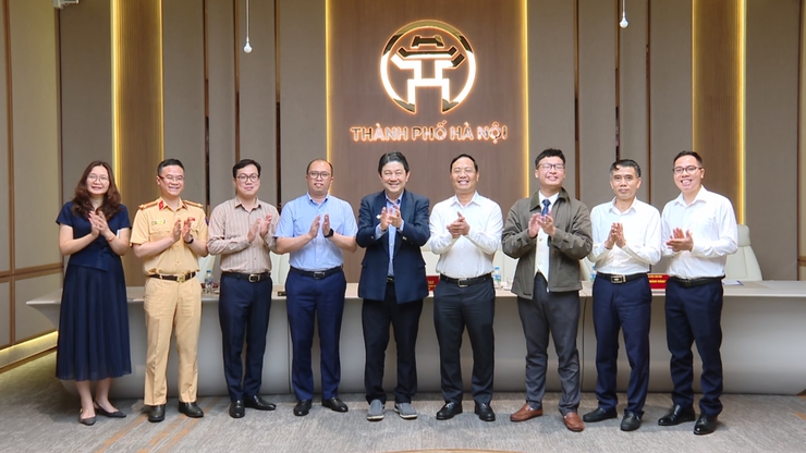 Chủ tịch Mạng lưới các Thành phố thông minh ASEAN khảo sát Trung tâm HaNoi IOC- Ảnh 4.