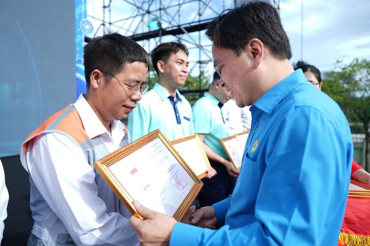 Nationwide campaign launched to promote skilled labor, higher productivity and better incomes- Ảnh 3.