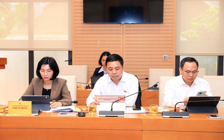 Khai thác hiệu quả giá trị di sản, phát triển kinh tế đêm và công nghiệp văn hóa, tạo động lực tăng trưởng mới- Ảnh 3. Khai thác hiệu quả giá trị di sản, phát triển kinh tế đêm và công nghiệp văn hóa, tạo động lực tăng trưởng mới- Ảnh 3.