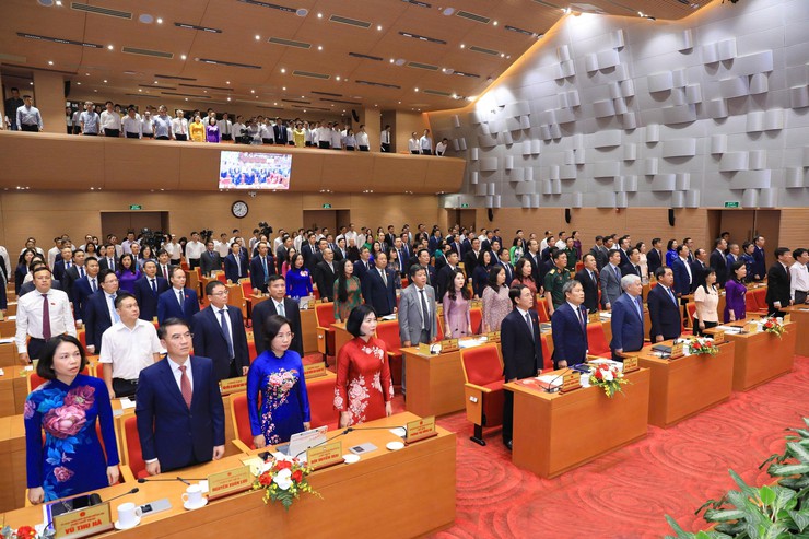 Khai mạc Kỳ họp thứ năm, HĐND thành phố Hà Nội khóa XVII: Quyết định nhiều nội dung quan trọng- Ảnh 1. Khai mạc Kỳ họp thứ năm, HĐND thành phố Hà Nội khóa XVII: Quyết định nhiều nội dung quan trọng- Ảnh 1.