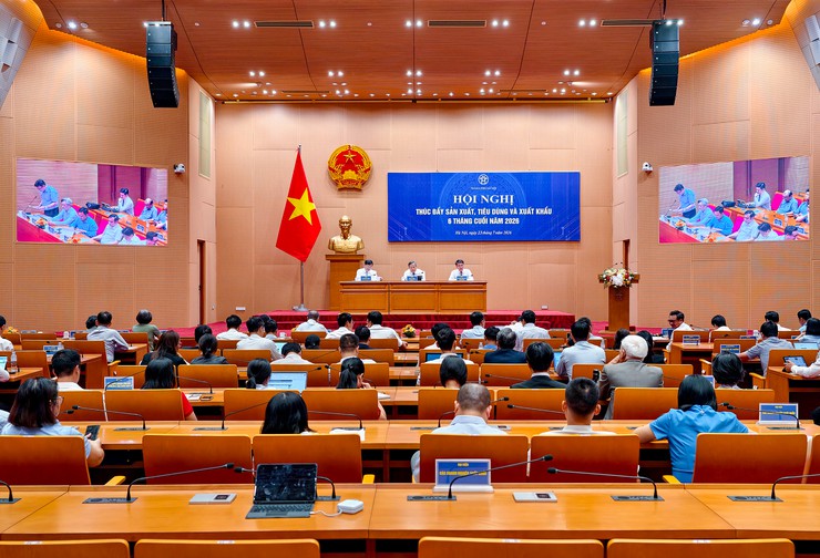 Hà Nội tập trung các giải pháp thúc đẩy sản xuất, tiêu dùng và xuất khẩu 6 tháng cuối năm 2026- Ảnh 1.