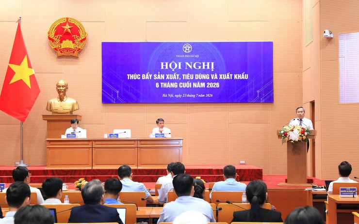 Chủ tịch Hà Nội Vũ Đại Thắng: Các sở, ngành phải trả lời kiến nghị của doanh nghiệp thời hạn tối đa 10 ngày- Ảnh 5. Chủ tịch Hà Nội Vũ Đại Thắng: Các sở, ngành phải trả lời kiến nghị của doanh nghiệp thời hạn tối đa 10 ngày- Ảnh 5.