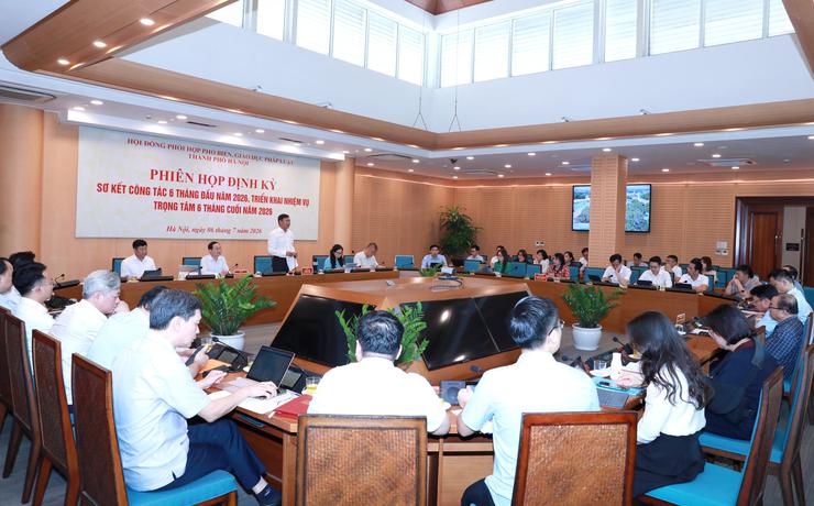 Đổi mới công tác phổ biến, giáo dục pháp luật để đưa Luật Thủ đô vào cuộc sống- Ảnh 1.