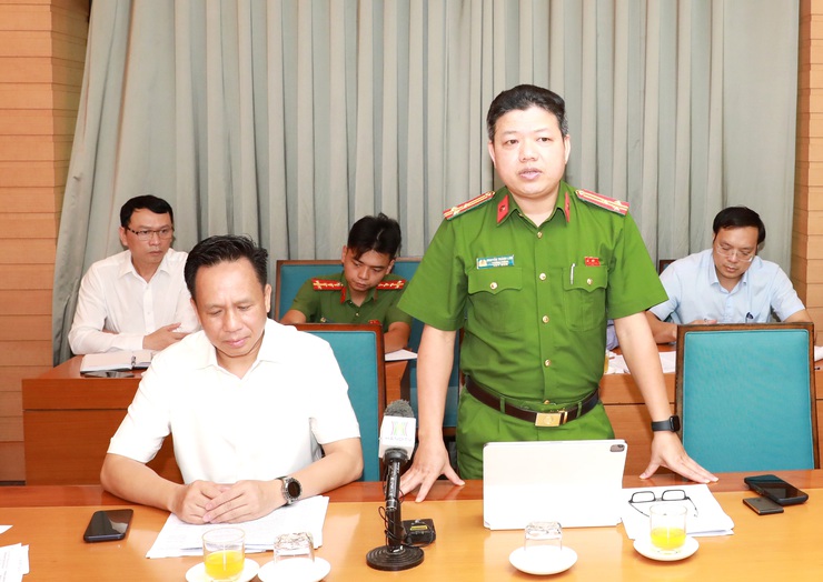 Hà Nội tăng tốc chiến dịch 45 ngày xây dựng cơ sở dữ liệu đất đai- Ảnh 4. Hà Nội tăng tốc chiến dịch 45 ngày xây dựng cơ sở dữ liệu đất đai- Ảnh 4.