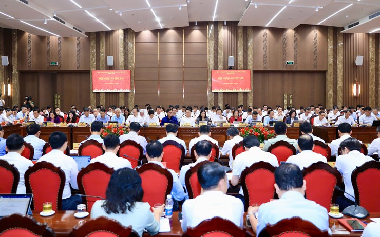 Hà Nội giải ngân đầu tư công dẫn đầu cả nước- Ảnh 3. Hà Nội giải ngân đầu tư công dẫn đầu cả nước- Ảnh 3.