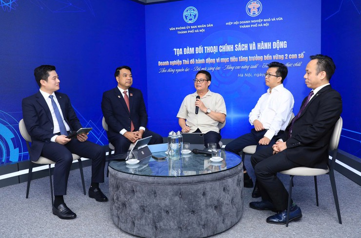 Hà Nội thúc đẩy doanh nghiệp hành động vì mục tiêu tăng trưởng bền vững 2 con số- Ảnh 4.