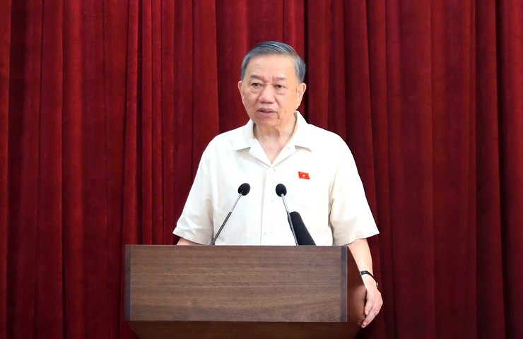 Tổng Bí thư, Chủ tịch nước Tô Lâm tiếp xúc cử tri Hà Nội trước kỳ họp thứ 2, Quốc hội khóa XVI- Ảnh 7. Tổng Bí thư, Chủ tịch nước Tô Lâm tiếp xúc cử tri Hà Nội trước kỳ họp thứ 2, Quốc hội khóa XVI- Ảnh 7.