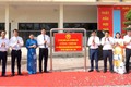 Xã Dương Hòa gắn biển công trình chào mừng Đại hội đại biểu Đảng bộ xã lần thứ I
