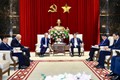 Hanoi pledges maximum support for strategic investors and smart city development initiatives