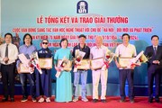 Trao giải Cuộc vận động sáng tác văn học, nghệ thuật với chủ đề “Hà Nội - Đổi mới và phát triển”