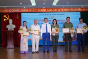 Trao giải Cuộc thi sáng tác văn học nghệ thuật 