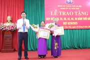 36 đảng viên Đảng ủy xã Trần Phú vinh dự nhận Huy hiệu Đảng đợt 2/9