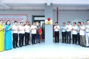 Bình Minh: Gắn biển công trình Trường Tiểu học Bình Minh A chào mừng Đại hội đại biểu Đảng bộ xã lần thứ I