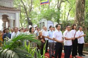 Phường Hoàn Kiếm dâng hương tưởng niệm 598 năm ngày Vua Lê Thái Tổ đăng quang