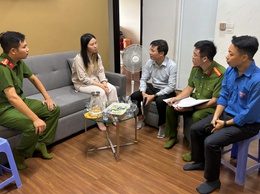 Chính quyền phường Hoàng Liệt hỗ trợ gia đình nạn nhân vụ chìm tàu ở vịnh Hạ Long